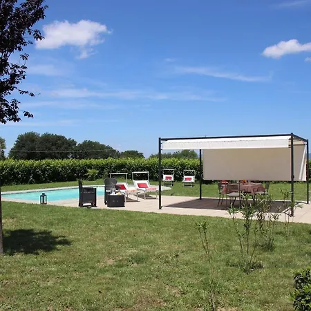 Villa Mira *