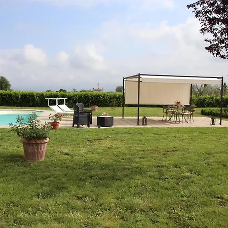 Villa Mira *