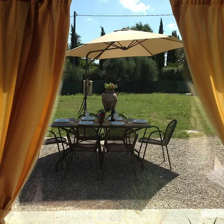 Mira * Cortona